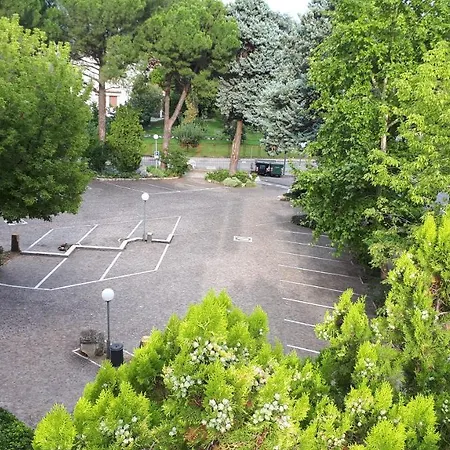Euromotel Croce Bianca فندق 2*