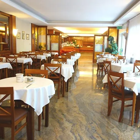 فندق Euromotel Croce Bianca