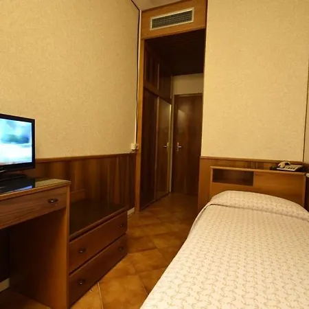 Euromotel Croce Bianca فندق فيرونا