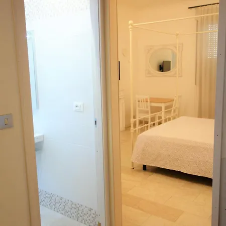 Euromotel Croce Bianca فندق