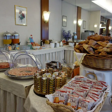 Hotel Euromotel Croce Bianca 2*