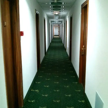 Euromotel Croce Bianca 2*