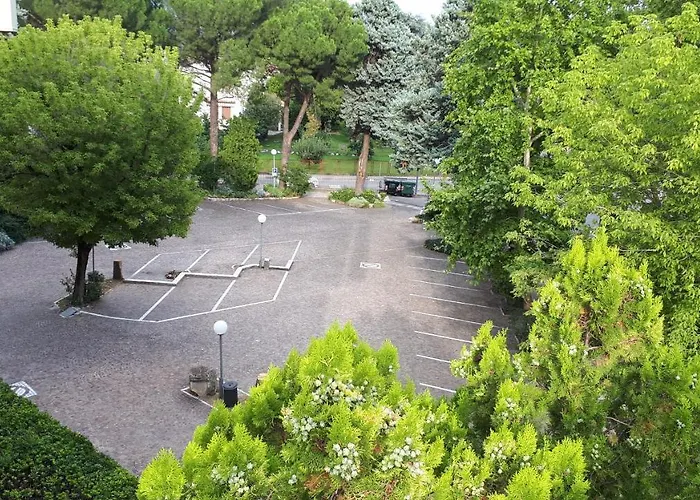 Euromotel Croce Bianca Hotel 2*