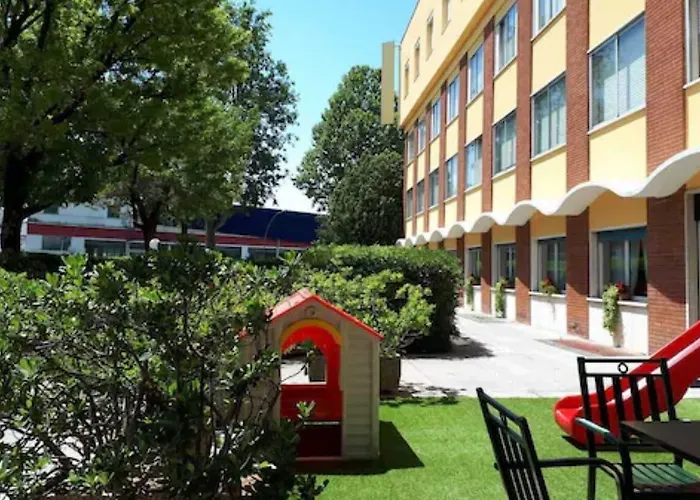 Euromotel Croce Bianca Hotel