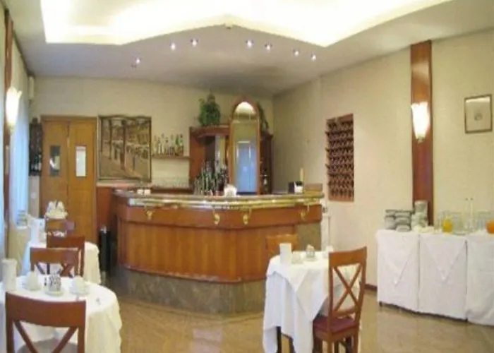 Euromotel Croce Bianca Hotel