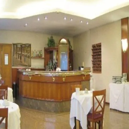 Euromotel Croce Bianca Отель
