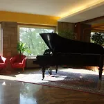 Euromotel Croce Bianca Hotel 2*