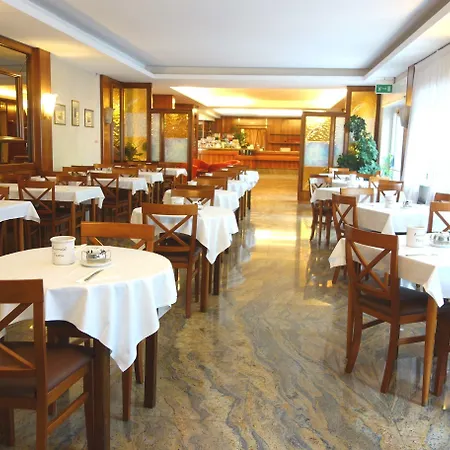 Euromotel Croce Bianca 2*